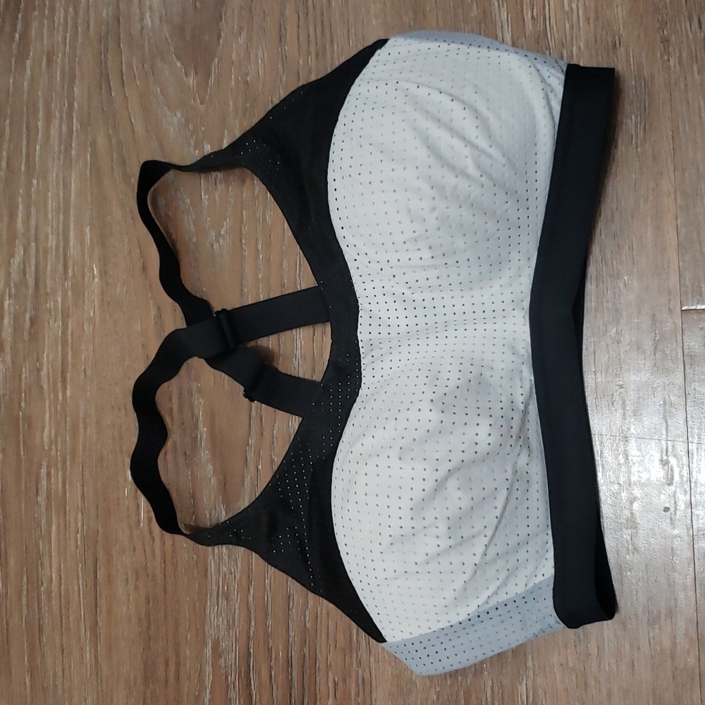 (34D) Victoria's Secret Sport Stretch Activewear Gym Workout Sports Bra Athletic